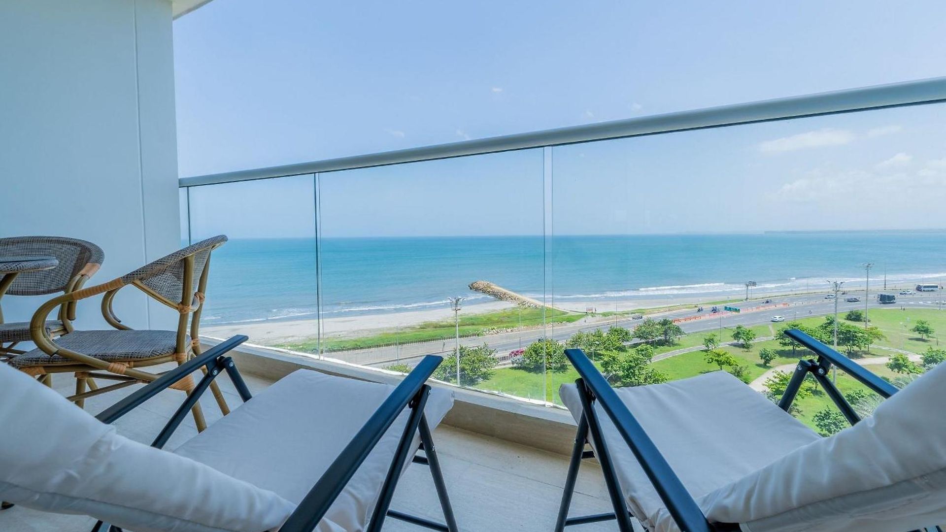 Cb922 | Luxurytouch: Con Encanto Y Vista Mar Cartagena