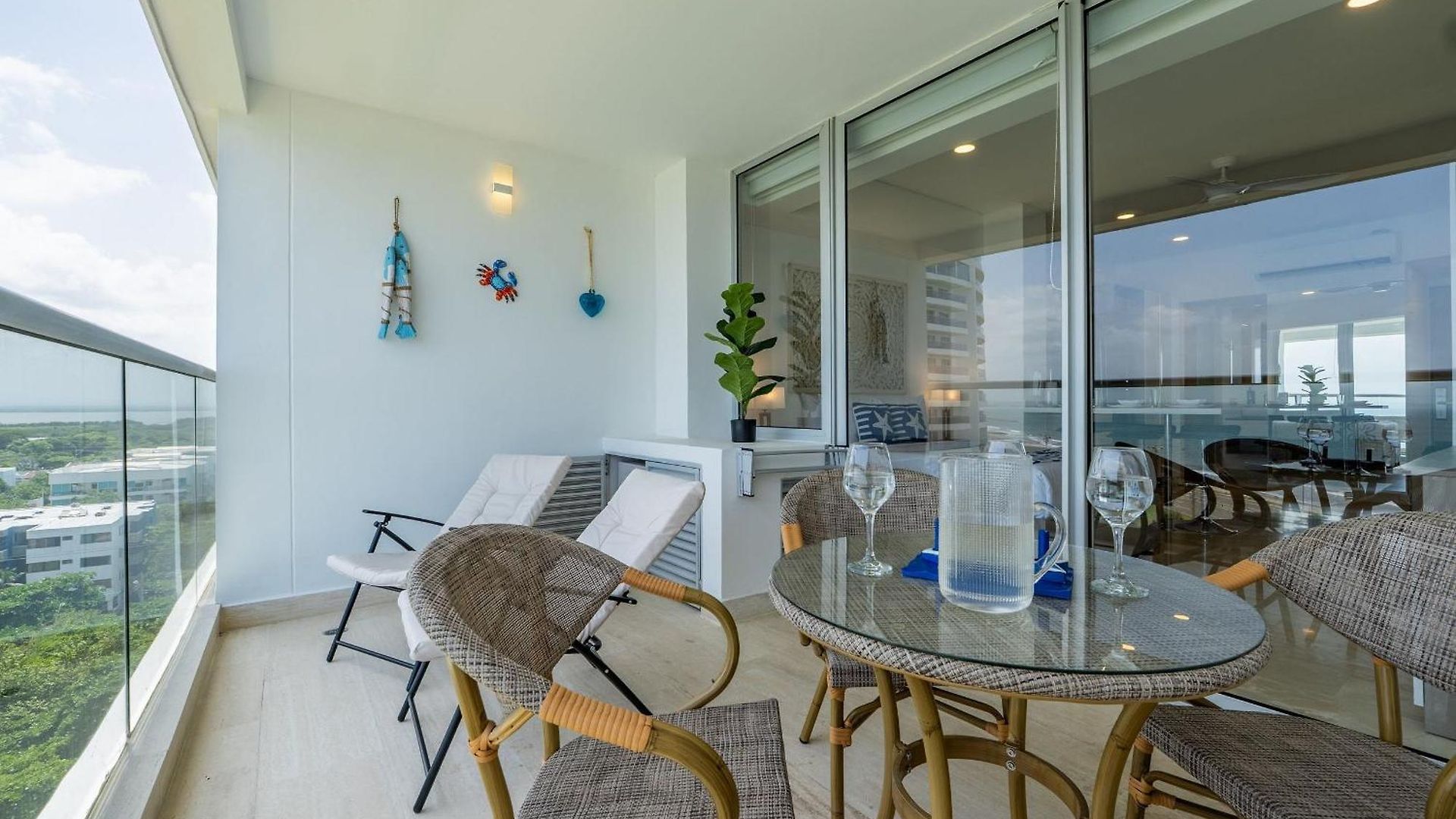 Cb922 | Luxurytouch: Con Encanto Y Vista Mar * Cartagena