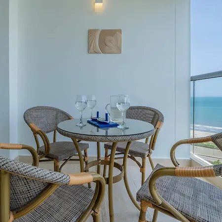 Apartamento Cb922 | Luxurytouch: Con Encanto Y Vista Mar Cartagena