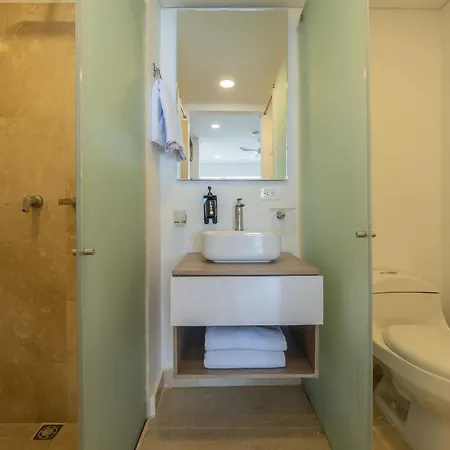 Cb922 | Luxurytouch: Con Encanto Y Vista Mar Cartagena