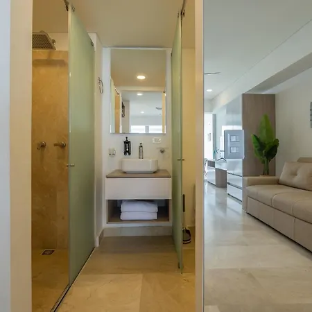 Cb922 | Luxurytouch: Con Encanto Y Vista Mar Apartamento